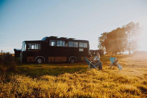 Self Sustainable Bus