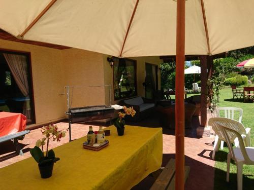 Parcela Privada Con Piscina En Olmu�