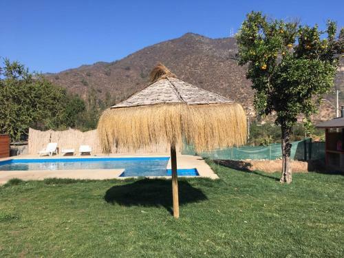 Villa Casa Con Piscina En Olmue