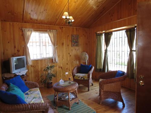 Lodge Caba�as Antilhue