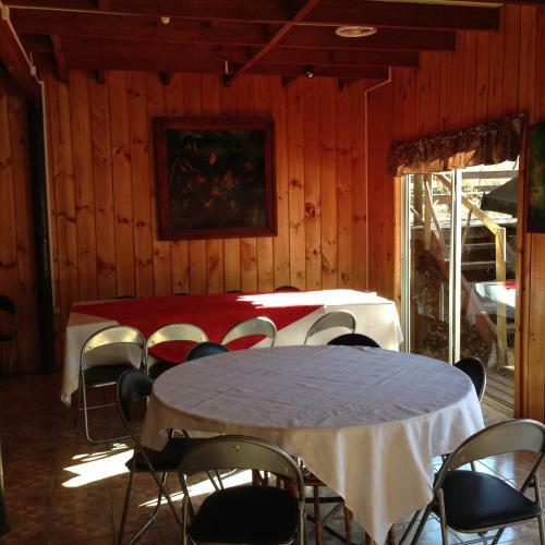 Albergue Hostal Y Caba�as Los �irres