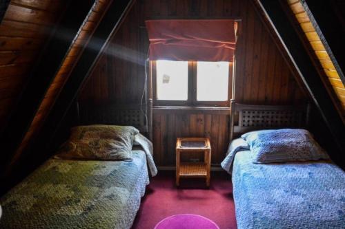 Albergue Hostal Y Caba�as Los �irres
