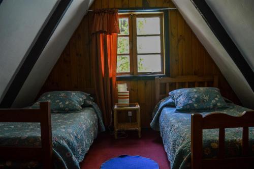 Albergue Hostal Y Caba�as Los �irres