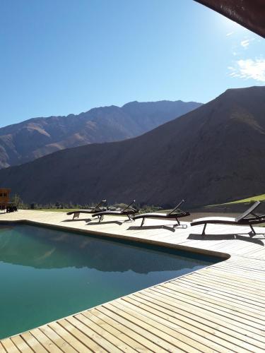 Lodge Caba�as Miraelqui
