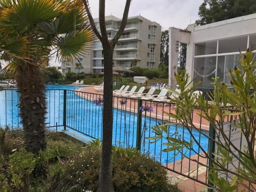 Apartamento Condominio Alto Mar