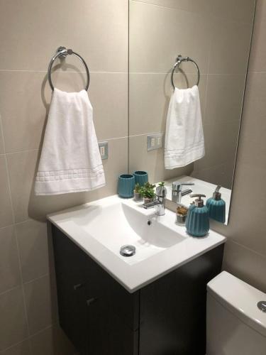Apartamento Espectacular Departamento En Condominio Payllahue