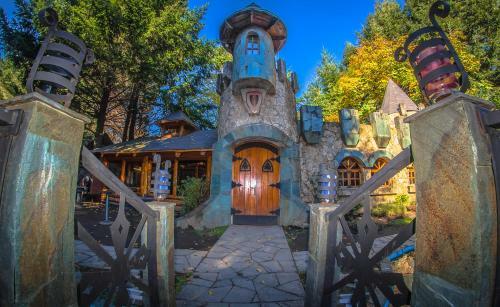 Lodge Caba�as El Dorado Puc�n