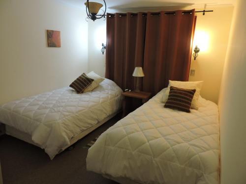Casa De Noah Bed & Breakfast