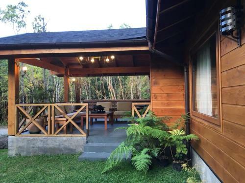 Lodge Casa Lingue Puc�n