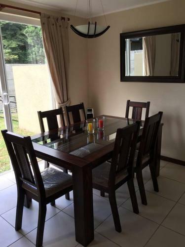 Casa Los Robles Pucon