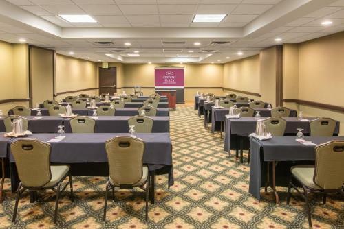 Hotel Crowne Plaza Indianapolis-airp