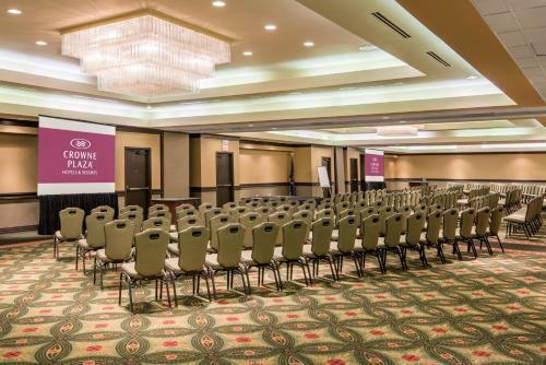 Hotel Crowne Plaza Indianapolis-airp