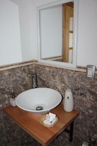 Hostal Fernando De Magalhaes