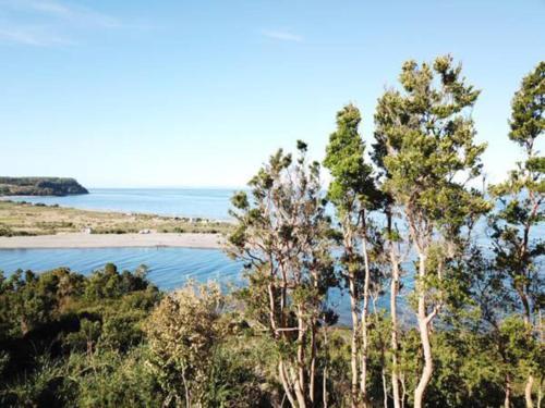 Lodge Bungalow Chilo�
