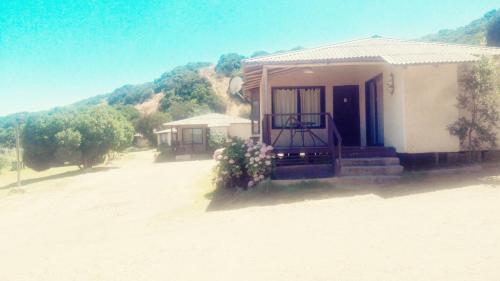 Caba�as Campoymar