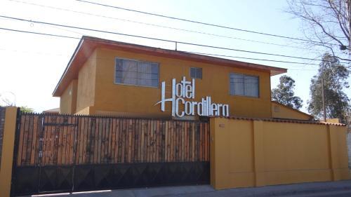 Hotel Cordillera
