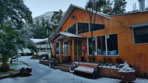 Hotel Rancho El A�il