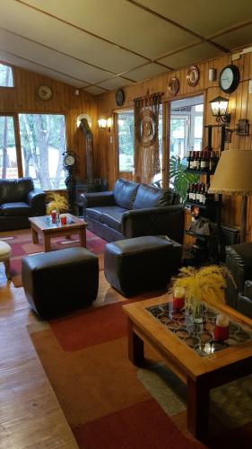 Hotel Rancho El A�il