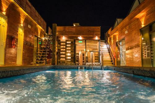 Hotel Y Restaurante La Manada Del Desierto