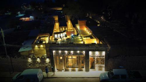 Hotel Y Restaurante La Manada Del Desierto