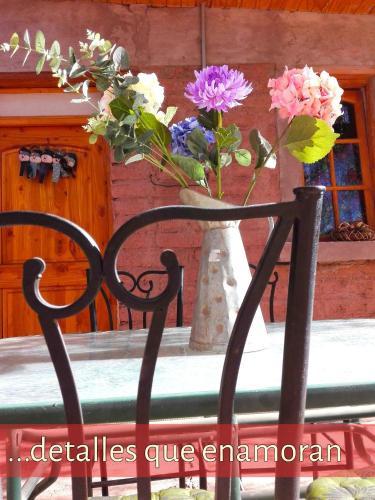 Camping Y Hostal La Flor De Vilca