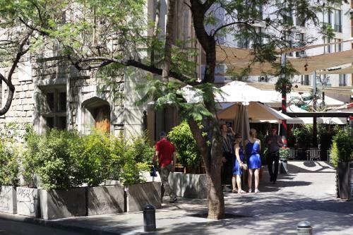 Uh Aparthotel Lastarria