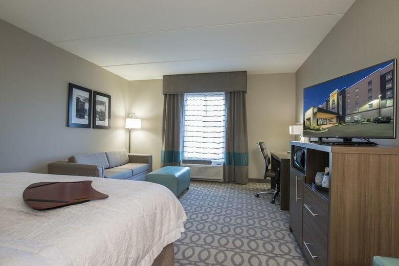 Hotel Hampton Innhaywood Rd Greenvil