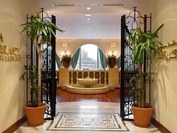 Hotel Sofitel Al Hamra
