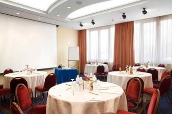 Hotel Sofitel Al Hamra