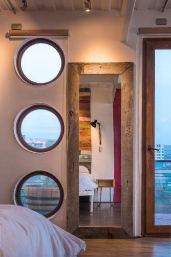 Hotel Winebox Valparaiso