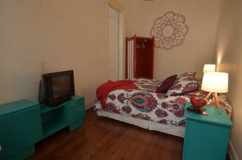 Hostal Alquimia Guest House