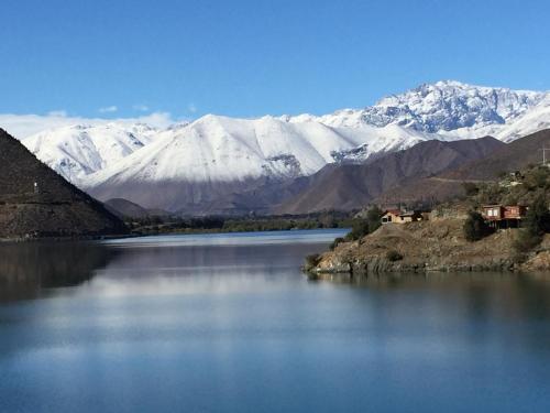 Apartamento Caba�as En Lago Puclaro / Windsurf