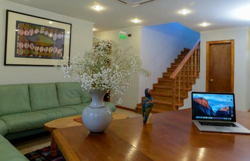 Atelier Central Hotel