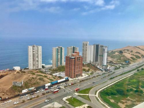 Re�aca Montemar Apartments