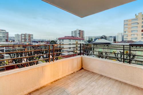 Apartamento Depto. Moderno En Vi�a Del Mar