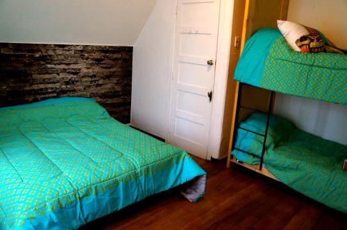 Hostal Hostel Mala Hierba