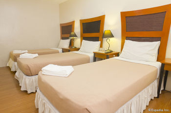 Hotel Creekside Amorsolo (superior)