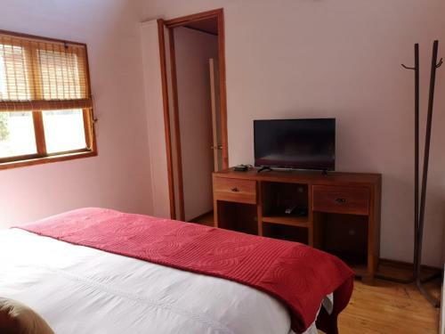 Hostal Caba�a El Colibri Maitencillo
