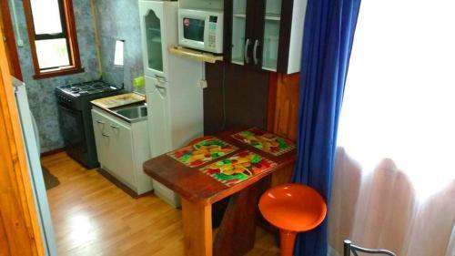 Caba�as Hornopiren
