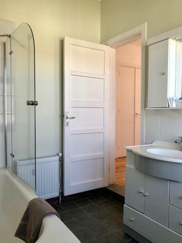 Lodge Hoster�a Pionero