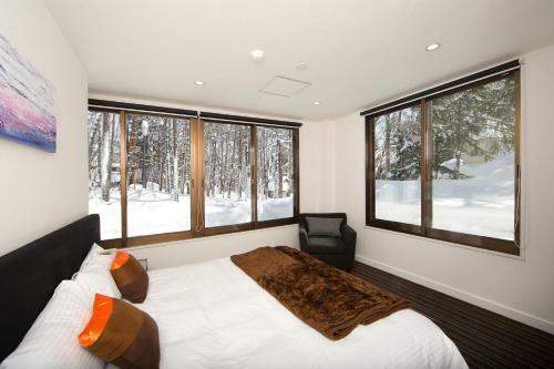 Sky Park Happo Apartment