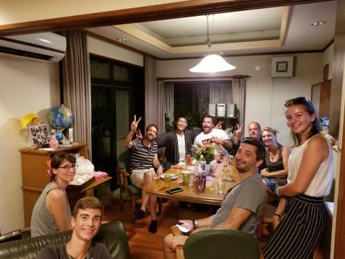 Hostal Full House Miyajima