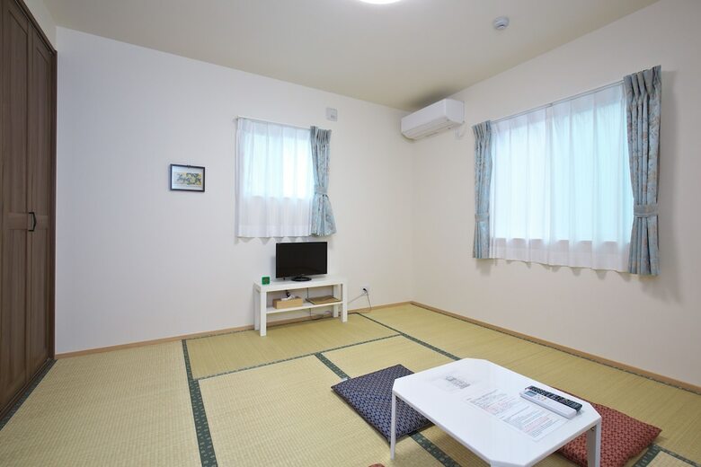 Hostal Shironoshita Guesthouse