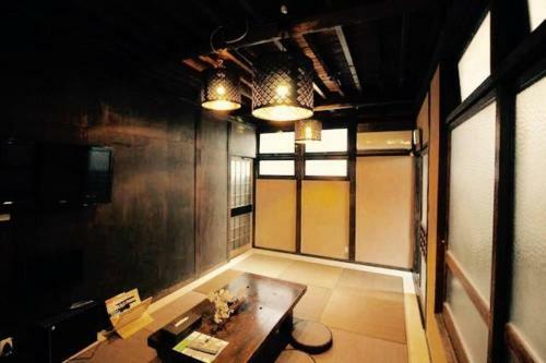 70 Years Historical House,12 People,free Parking