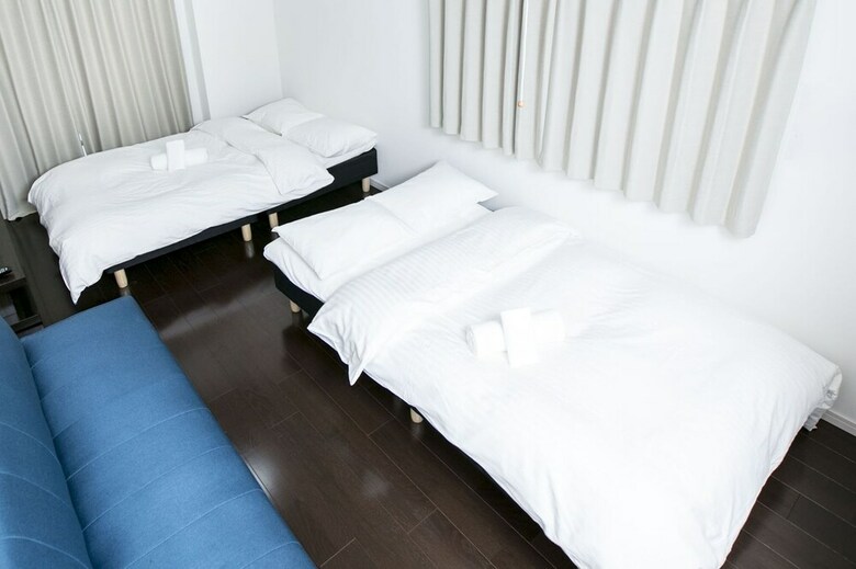 Apartamentos Hiroshima Crane Peace Tower