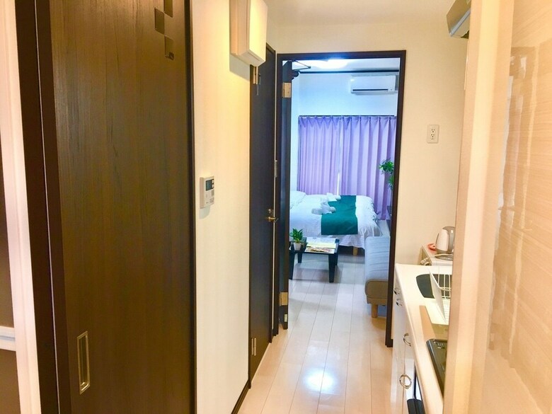 Apartamentos Hiroshima Crane Peace Tower