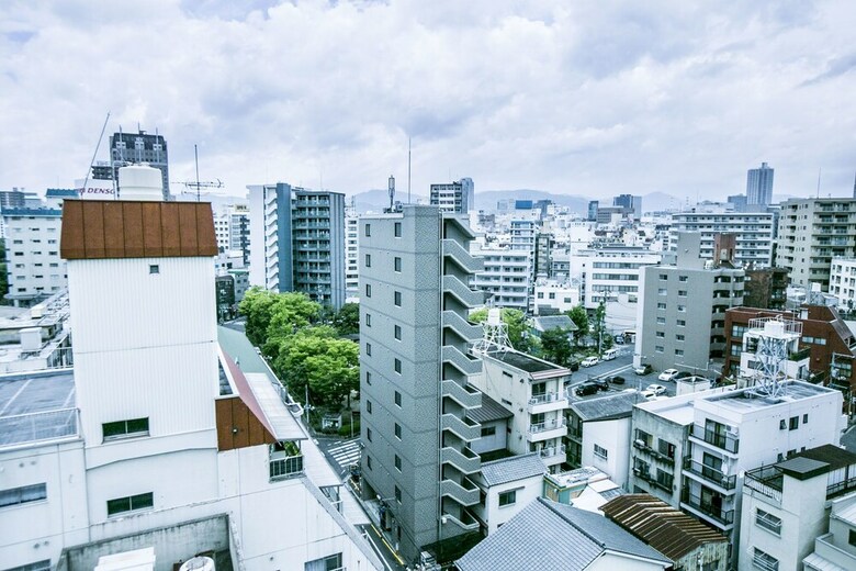 Apartamentos Hiroshima Crane Peace Tower