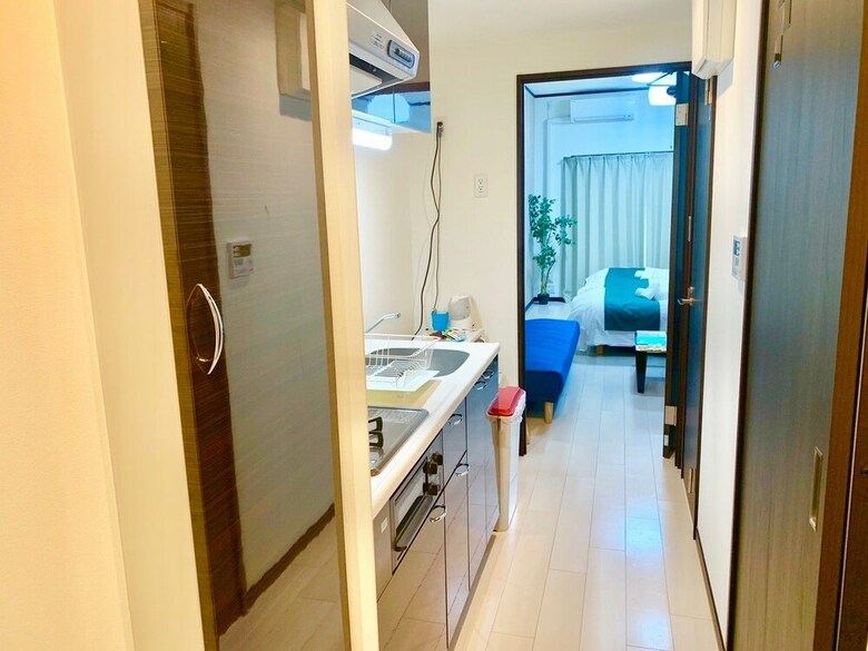 Apartamentos Hiroshima Crane Peace Tower
