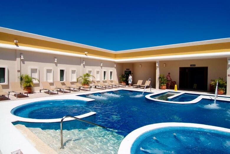 Hotel Sandos Caracol Nature Resort & Water Park