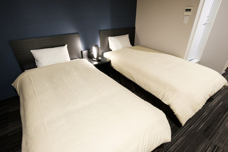 The Premium Hotel In Rinku